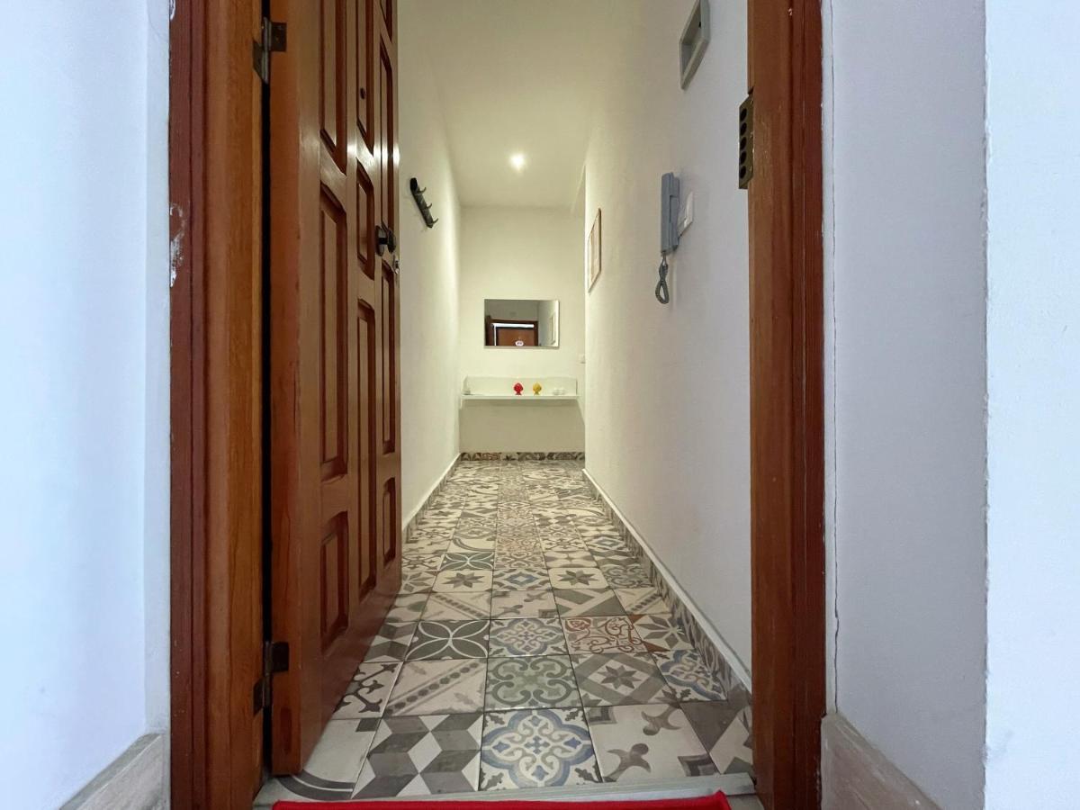 2 Apartments - Akragas Home 1 & 2 On Via Atenea City Center With View אגריג'נטו מראה חיצוני תמונה