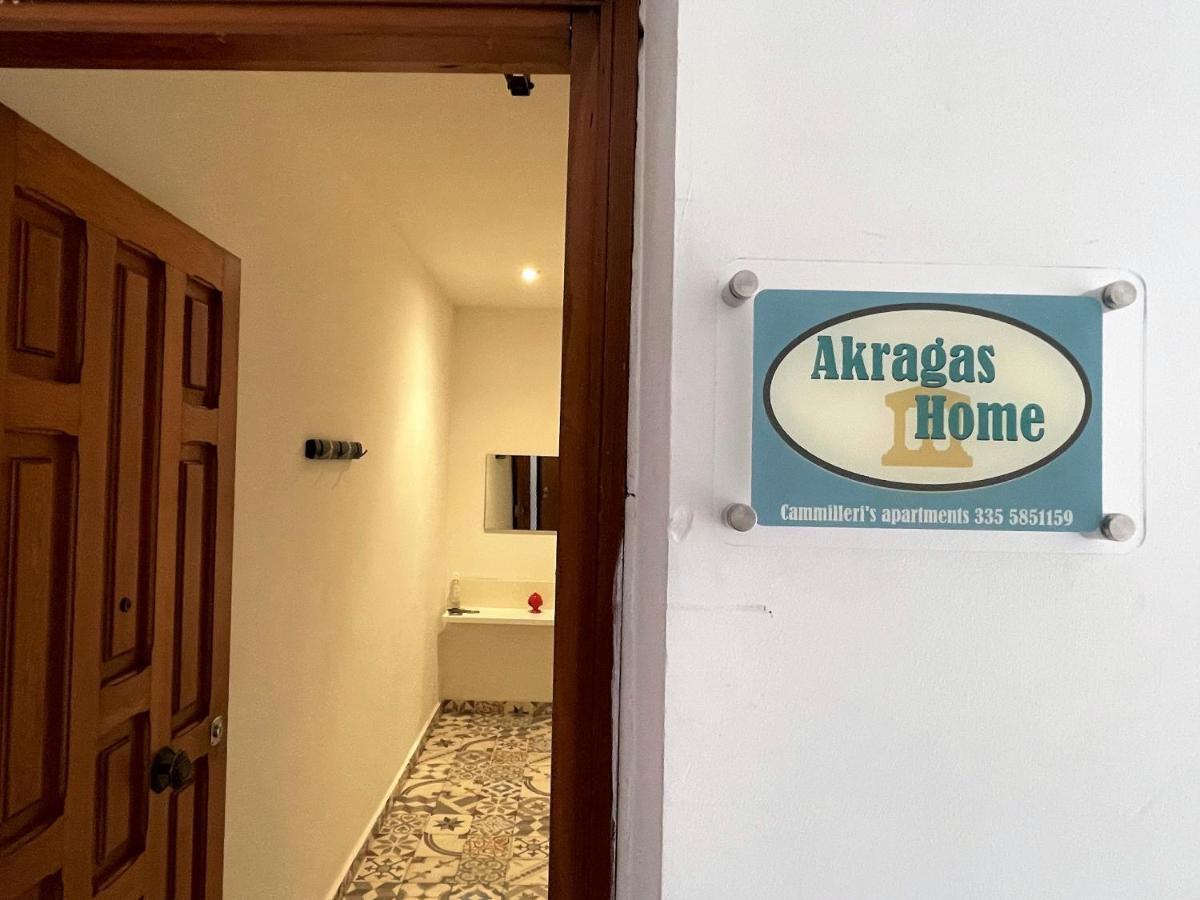 2 Apartments - Akragas Home 1 & 2 On Via Atenea City Center With View אגריג'נטו מראה חיצוני תמונה