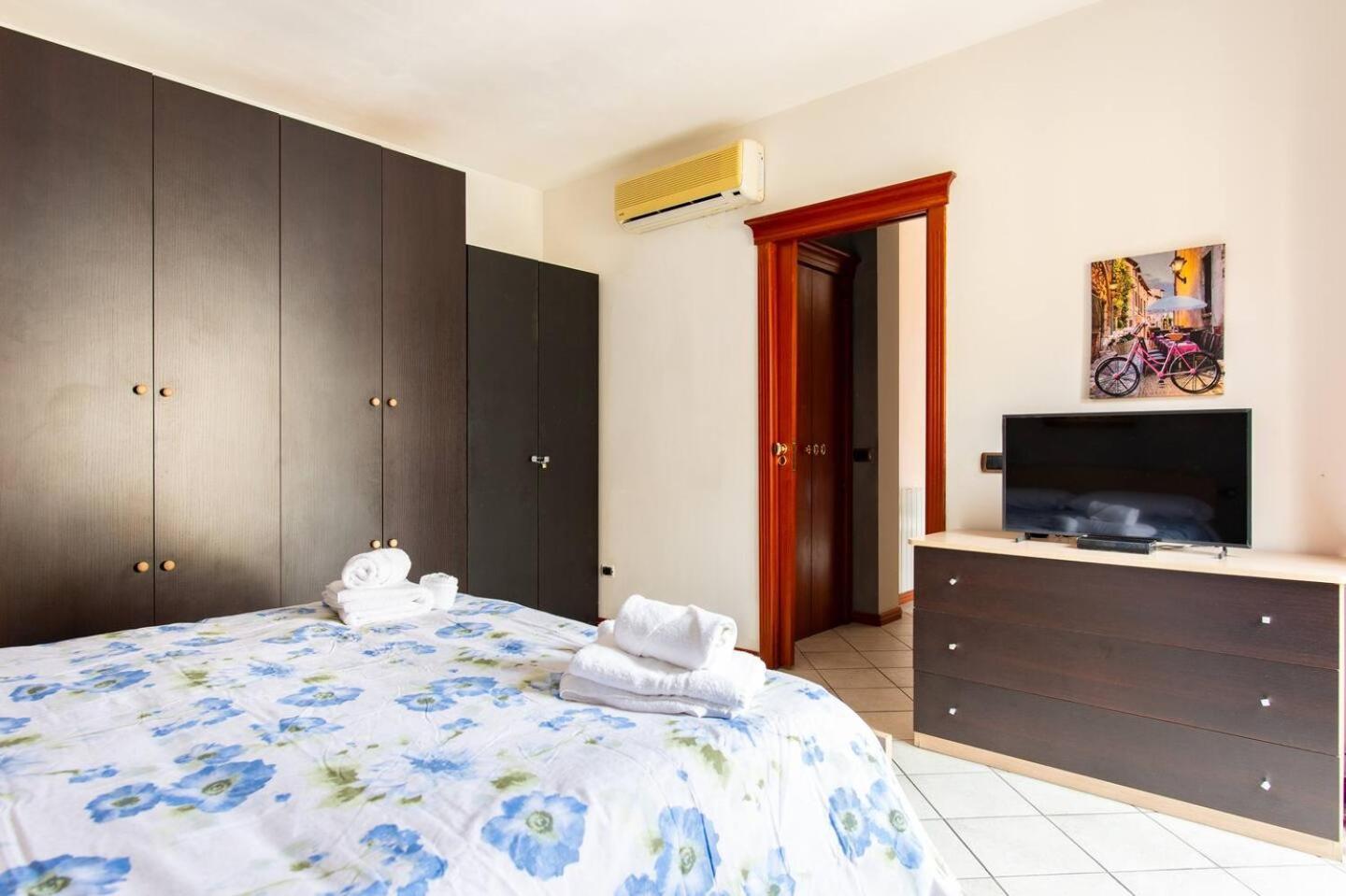 2 Apartments - Akragas Home 1 & 2 On Via Atenea City Center With View אגריג'נטו מראה חיצוני תמונה