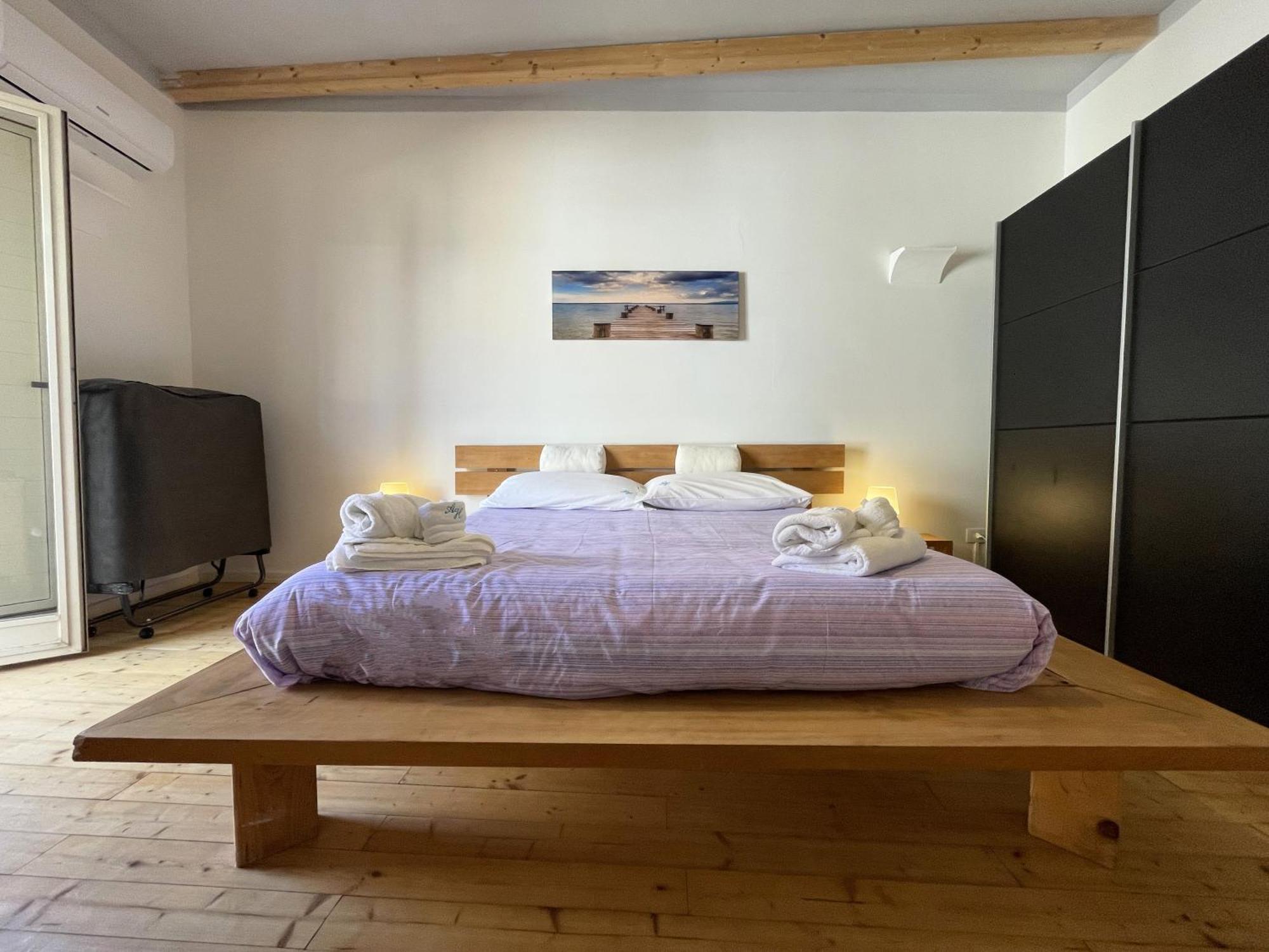 2 Apartments - Akragas Home 1 & 2 On Via Atenea City Center With View אגריג'נטו מראה חיצוני תמונה